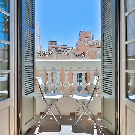 C74 - Marvelous 3 Bedroom Apartment In Historical Málaga Eksteriør bilde