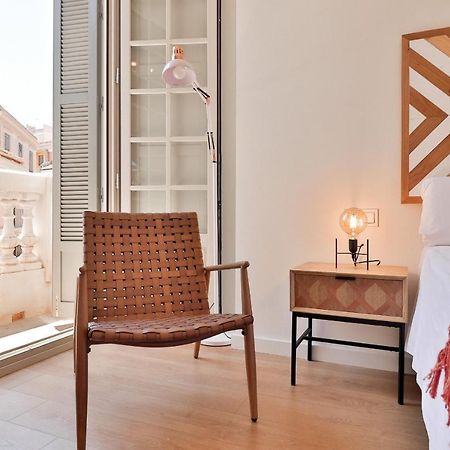 C74 - Marvelous 3 Bedroom Apartment In Historical Málaga Eksteriør bilde