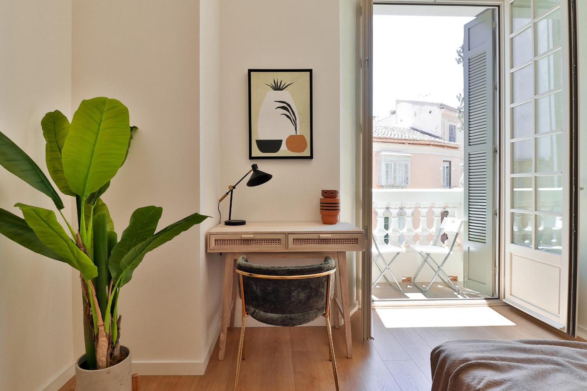 C74 - Marvelous 3 Bedroom Apartment In Historical Málaga Eksteriør bilde