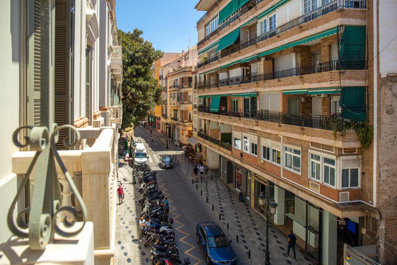 C74 - Marvelous 3 Bedroom Apartment In Historical Málaga Eksteriør bilde