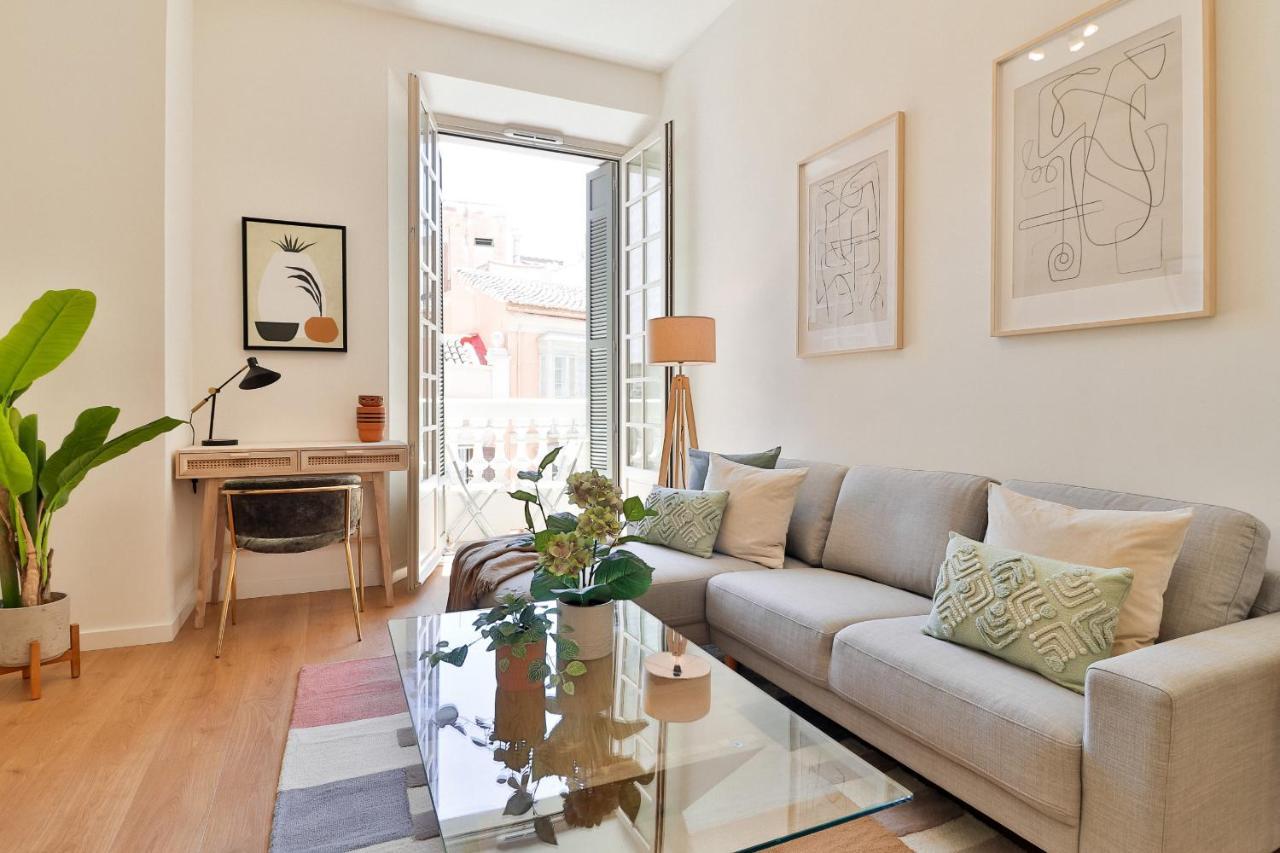 C74 - Marvelous 3 Bedroom Apartment In Historical Málaga Eksteriør bilde